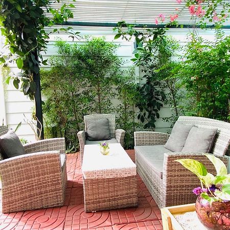 Teak Villa Бангкок Екстер'єр фото