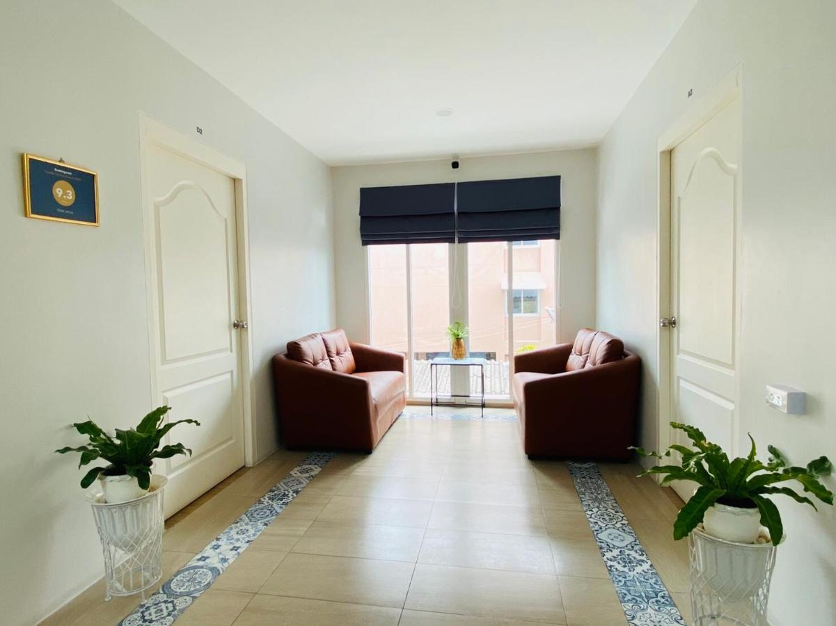 Teak Villa Бангкок Екстер'єр фото